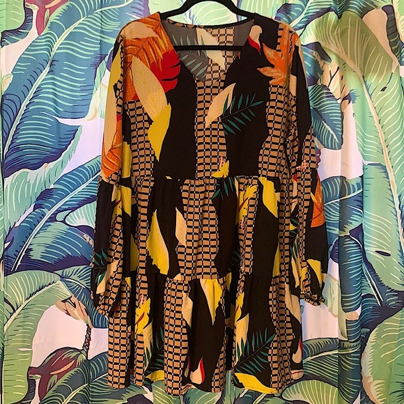 Dresses & Skirts - V Neck Tunic Dress - XXL